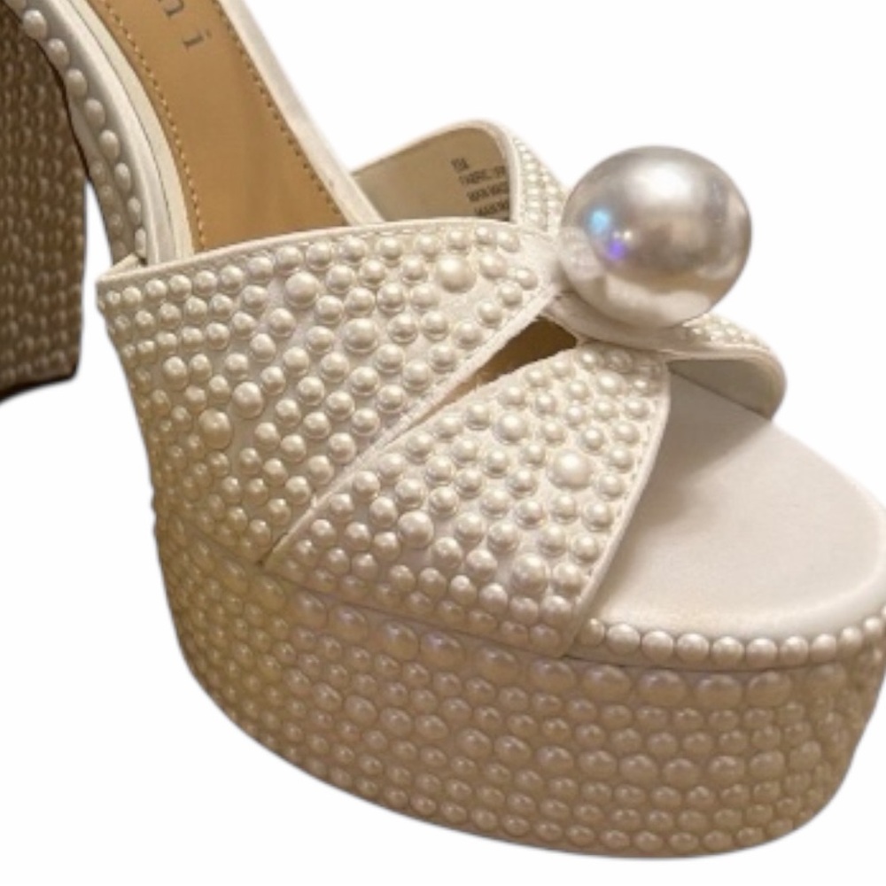 Gianni Bini Pearl Platform Heels Size 8 Bridal Wedding White Statement - Picture 5 of 6